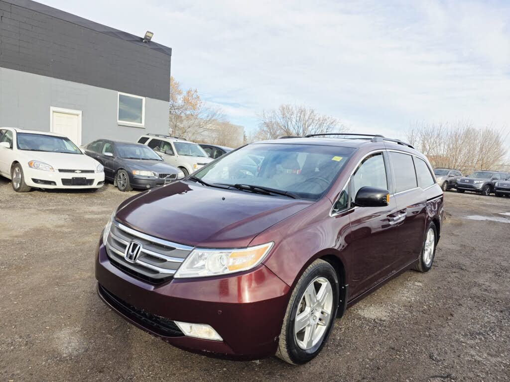 Honda Odyssey Touring FWD 2012