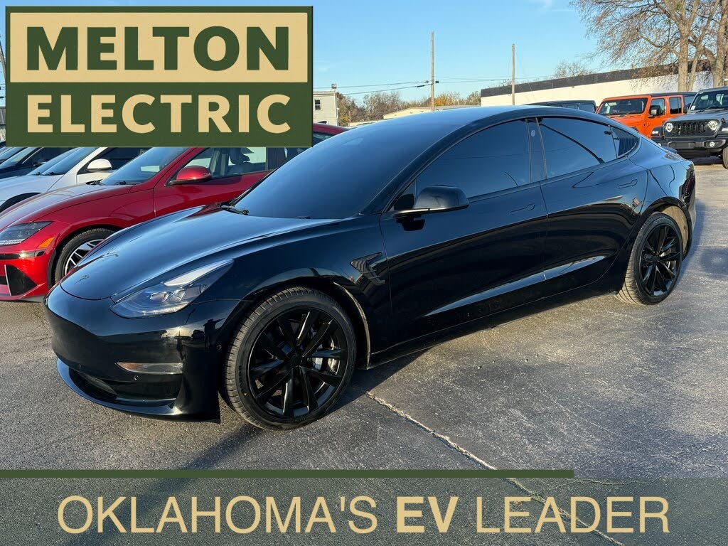 2022 Tesla Model 3 Long Range AWD