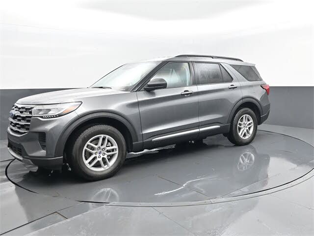 2025 Ford Explorer Active AWD