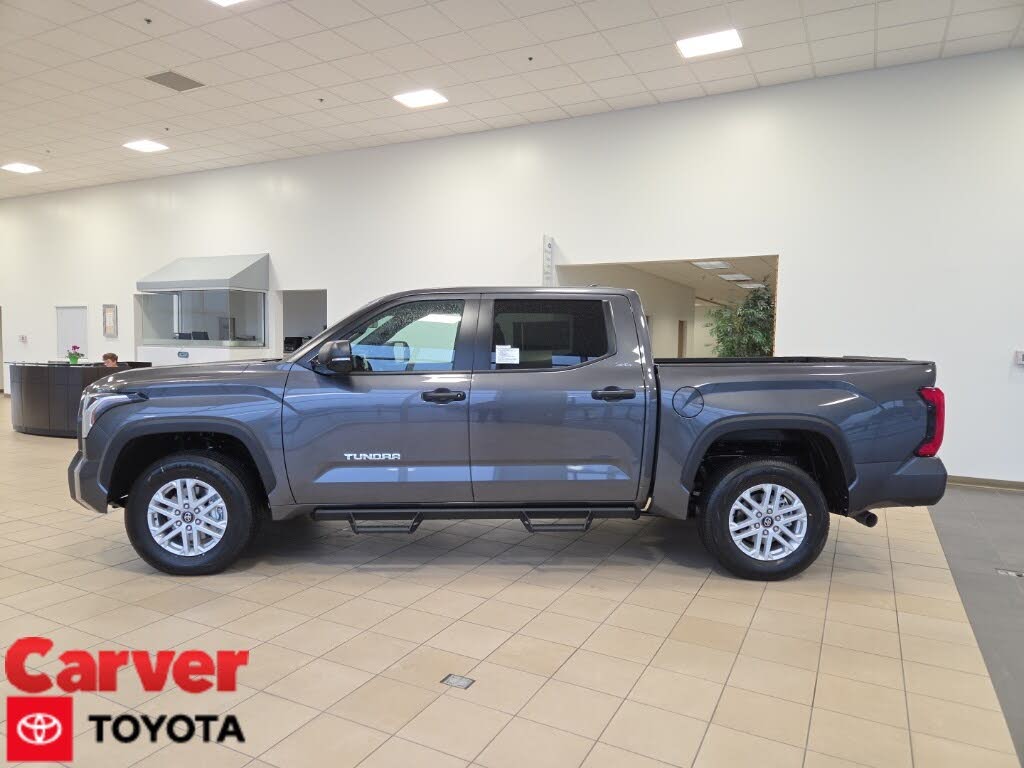 2026 Toyota Tundra SR5 CrewMax Cab 4WD