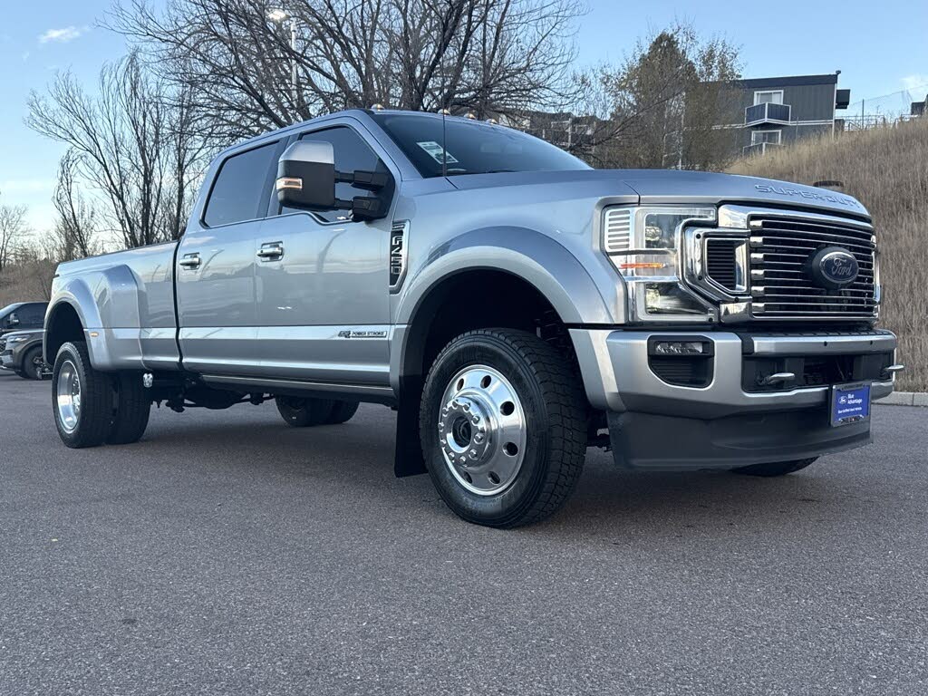 2022 Ford F-450 Super Duty Limited Crew Cab LB DRW 4WD