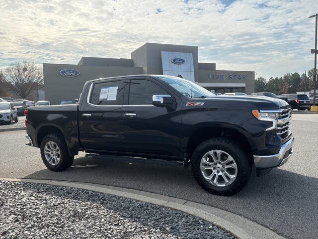 2024 Chevrolet Silverado 1500 LTZ Crew Cab 4WD