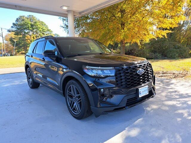 2025 Ford Explorer ST AWD