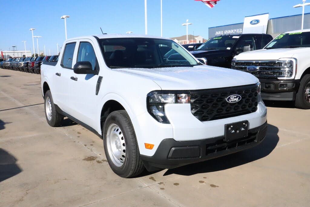 2025 Ford Maverick XL SuperCrew AWD