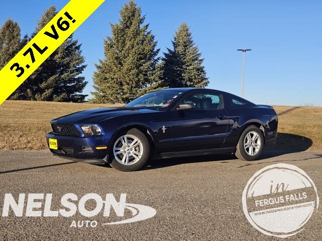 2012 Ford Mustang V6 Coupe RWD