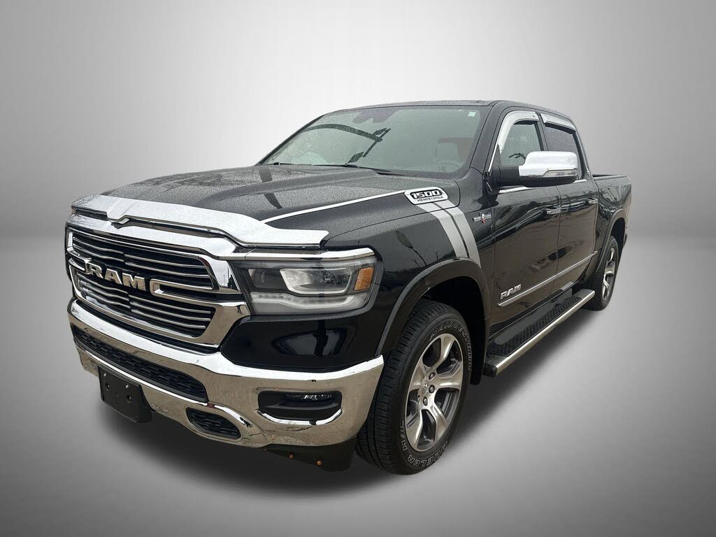 2022 RAM 1500 Laramie Crew Cab 4WD