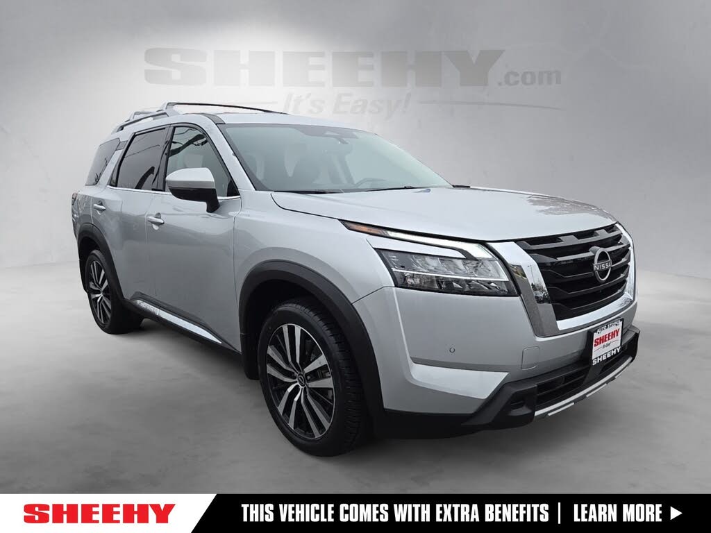 2023 Nissan Pathfinder Platinum 4WD