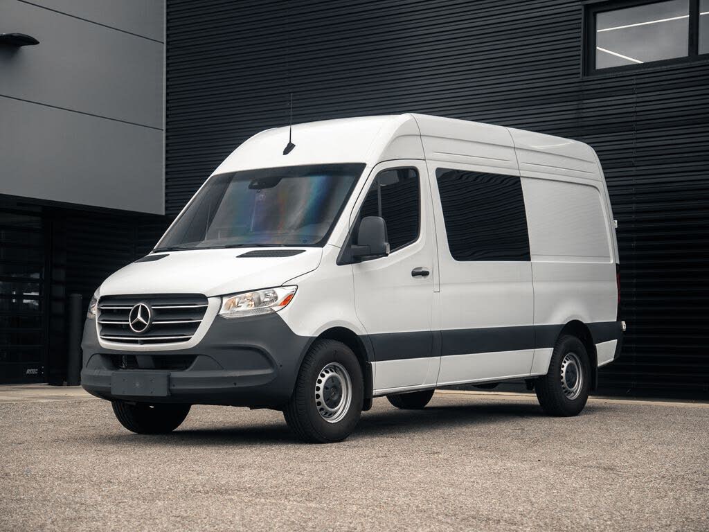 2024 Mercedes-Benz Sprinter 2500 144 Crew Van RWD