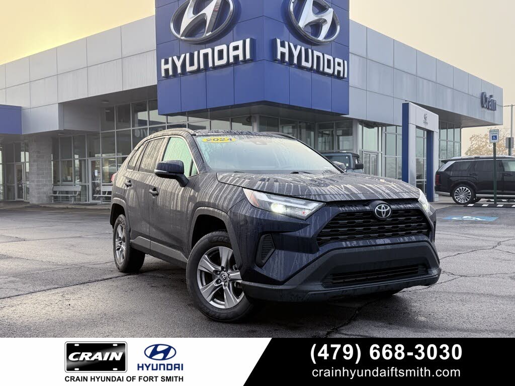 2024 Toyota RAV4 XLE FWD