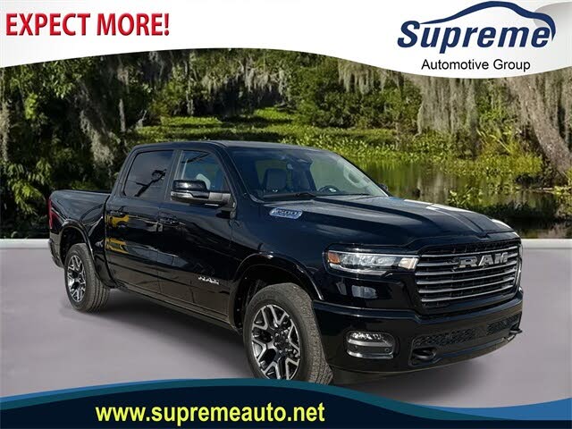2025 RAM 1500 Laramie Crew Cab 4WD