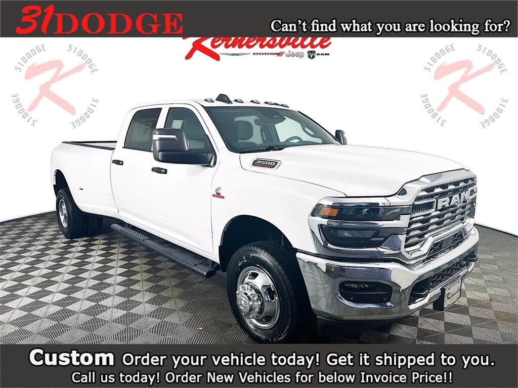 2026 RAM 3500 Tradesman Crew Cab LB DRW 4WD