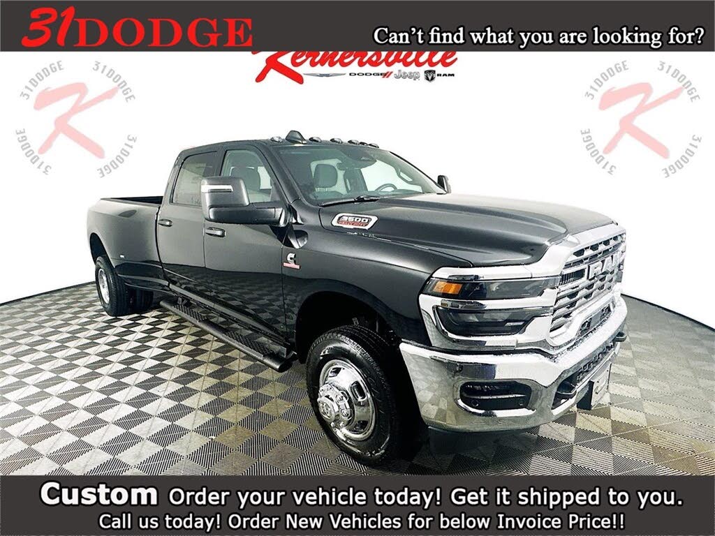 2026 RAM 3500 Tradesman Crew Cab LB DRW 4WD
