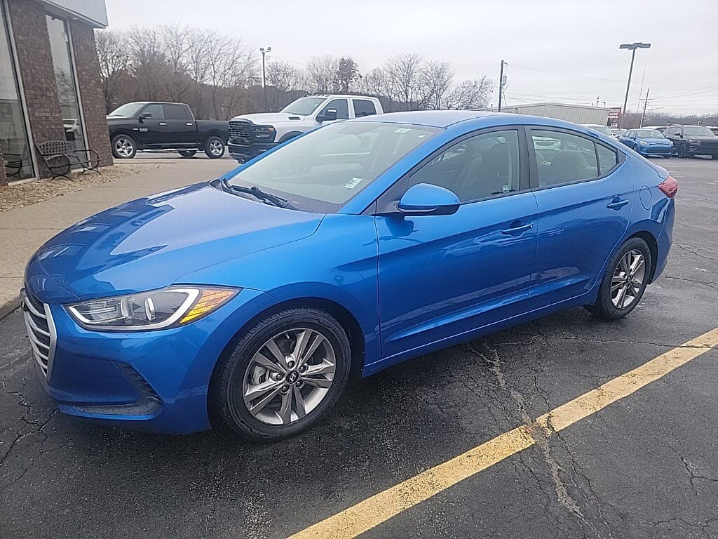 2017 Hyundai Elantra SE FWD