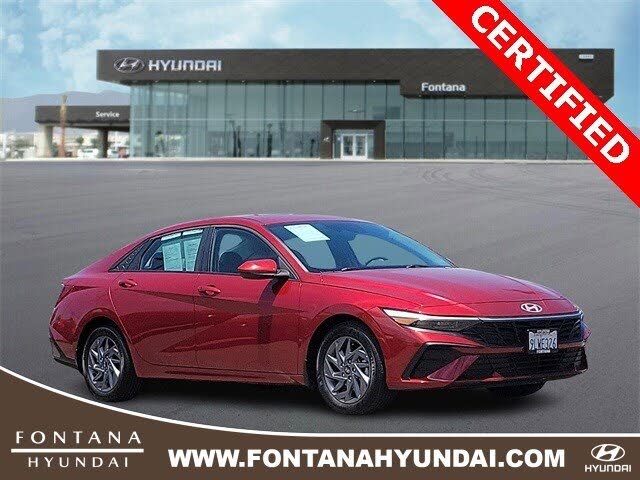 2024 Hyundai Elantra SEL FWD