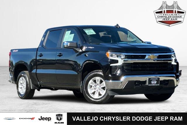 2025 Chevrolet Silverado 1500 LT Crew Cab 4WD