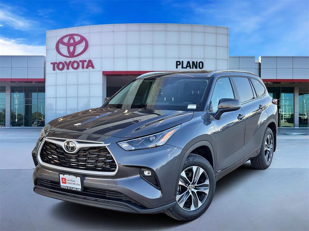 2025 Toyota Highlander Hybrid XLE AWD