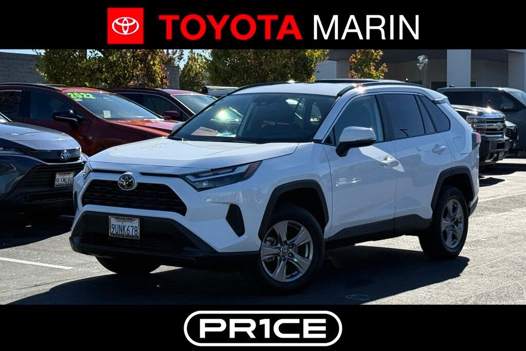 2025 Toyota RAV4 XLE AWD