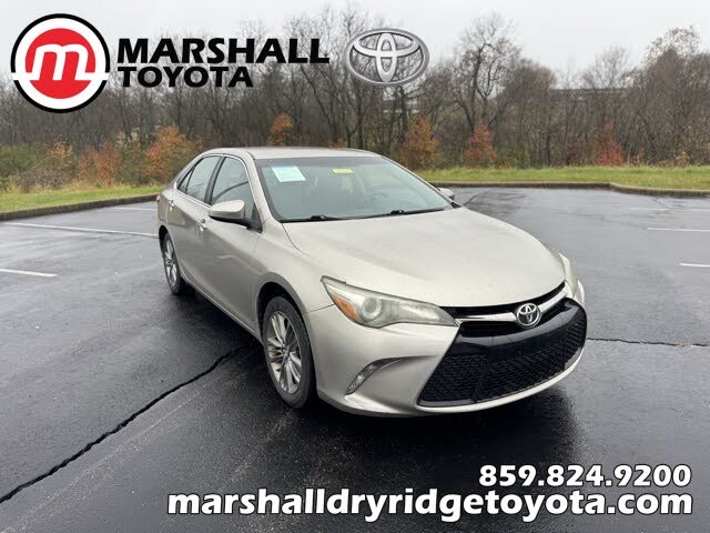 2016 Toyota Camry SE
