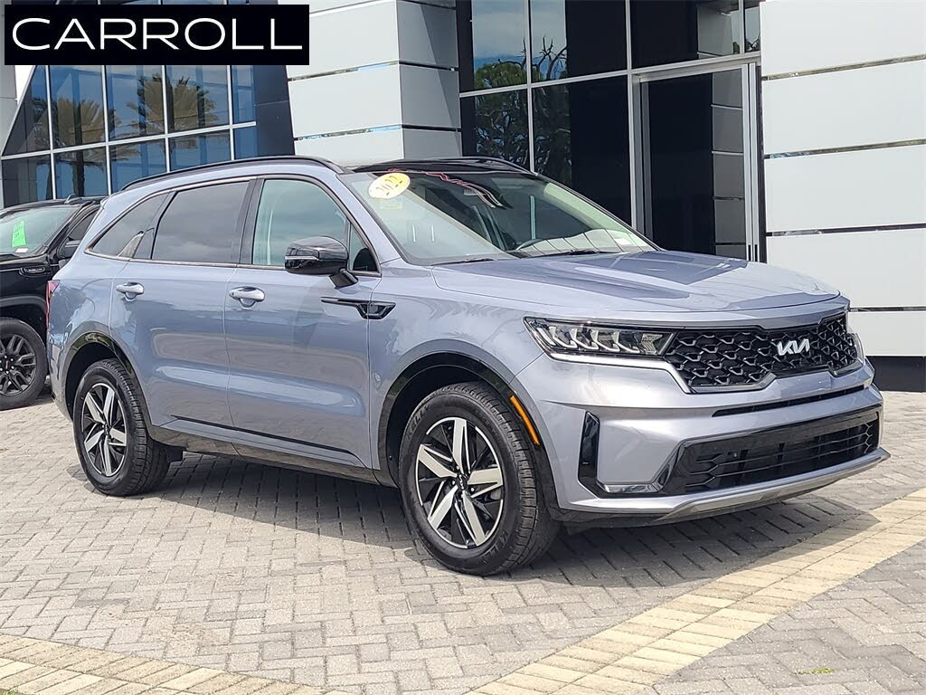 2022 Kia Sorento S FWD