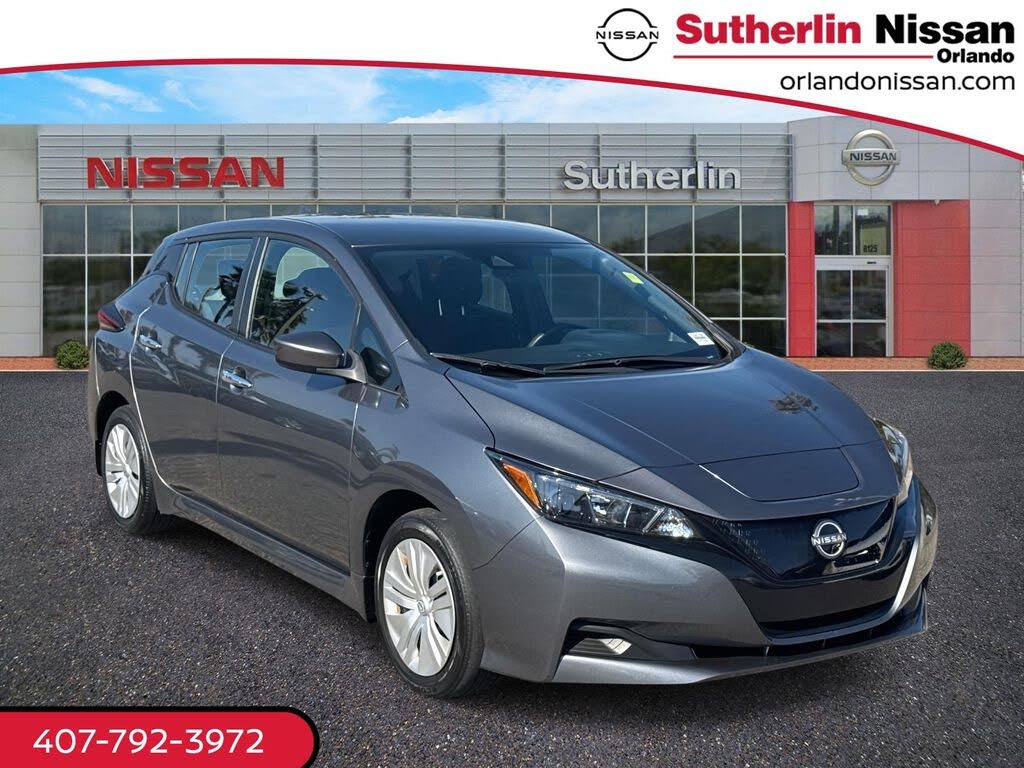 2023 Nissan LEAF S FWD