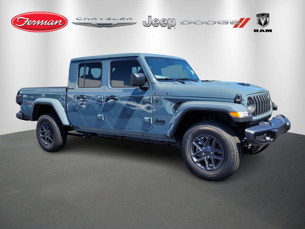 2025 Jeep Gladiator Sport S Crew Cab 4WD