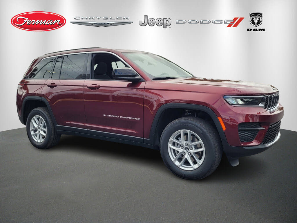 2025 Jeep Grand Cherokee Laredo X RWD