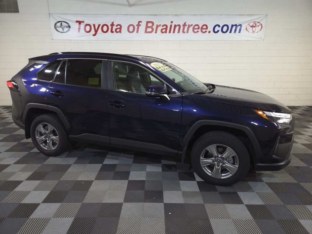 2025 Toyota RAV4 XLE AWD