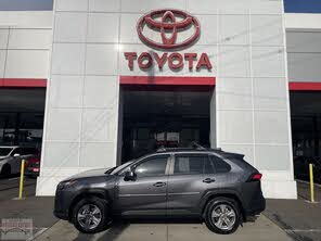 Toyota RAV4 XLE AWD