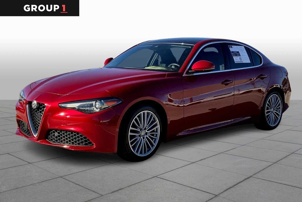 2018 Alfa Romeo Giulia Ti Lusso RWD