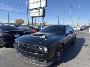 Dodge Challenger 392 Hemi Scat Pack Shaker RWD