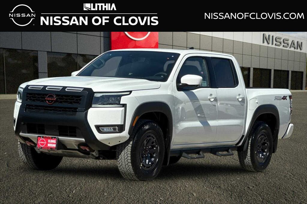 2026 Nissan Frontier PRO-4X Crew Cab 4WD