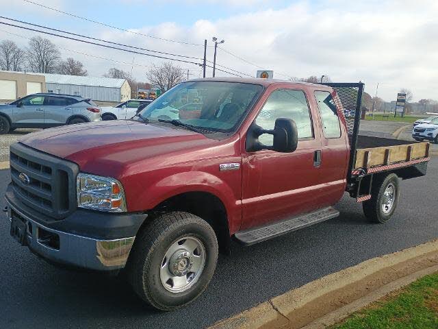 2005 Ford F-250 Super Duty XL Extended Cab 4WD