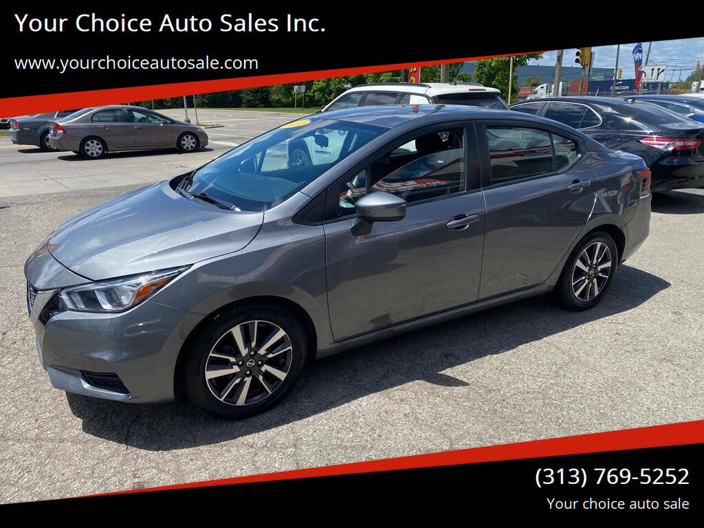 2021 Nissan Versa SV FWD