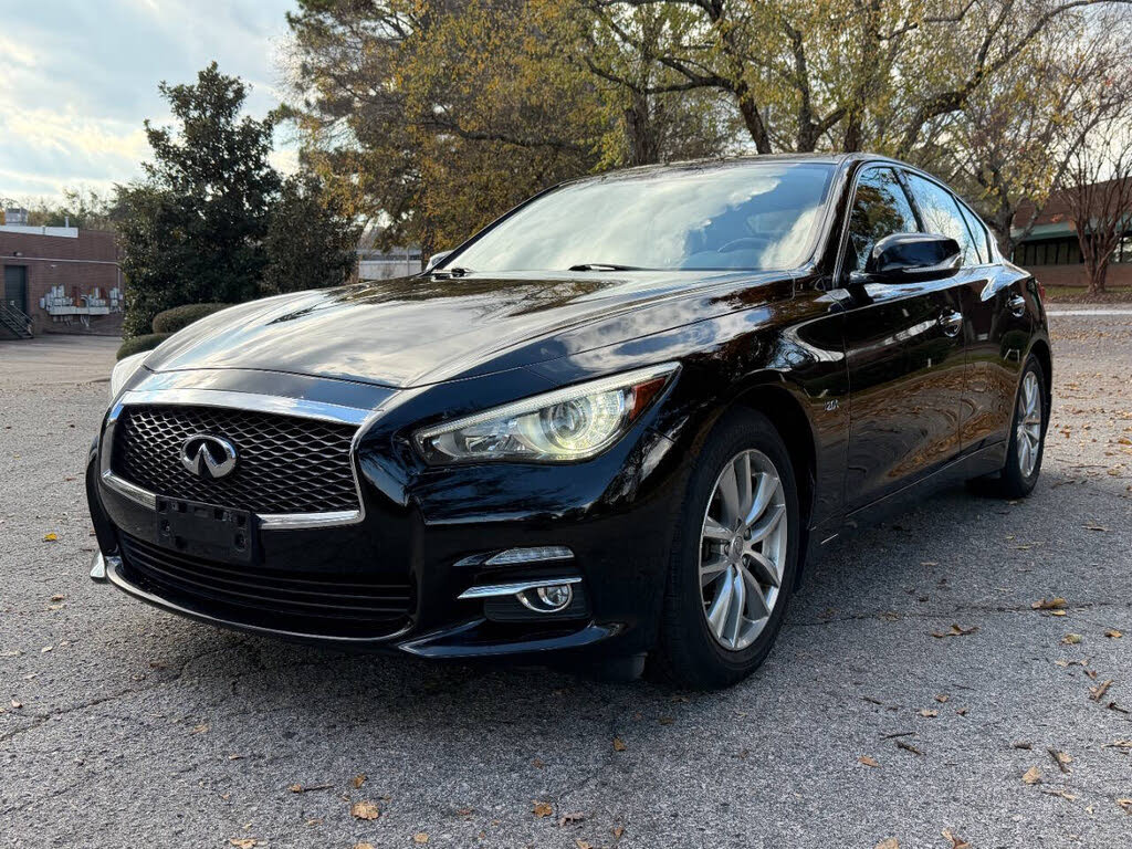 2017 INFINITI Q50 2.0t Premium AWD
