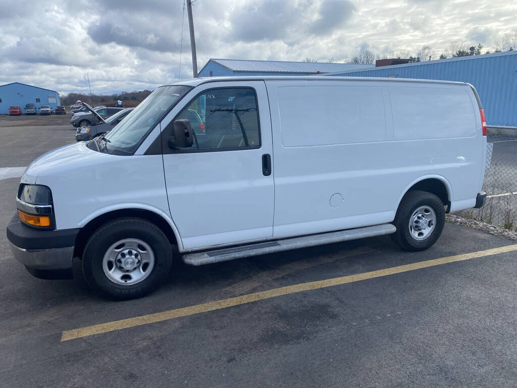 2018 Chevrolet Express Cargo 2500 RWD