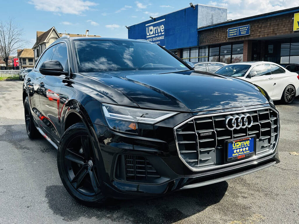 2019 Audi Q8 quattro Premium 55 TFSI