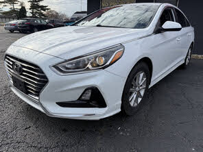 Hyundai Sonata SE FWD