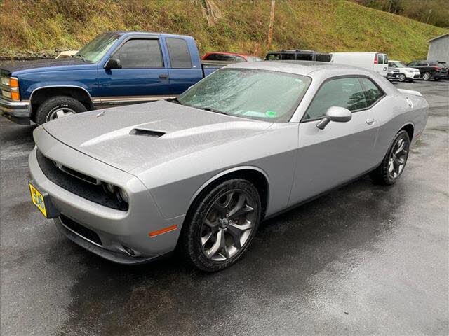 2018 Dodge Challenger SXT RWD