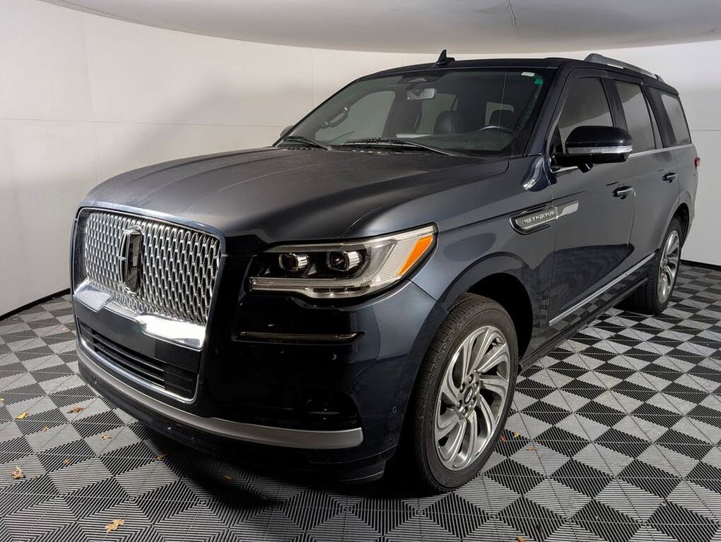 2022 Lincoln Navigator Reserve 4WD