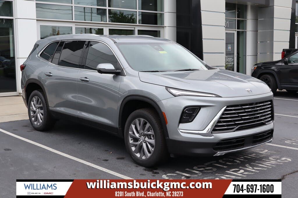 2025 Buick Enclave Preferred FWD