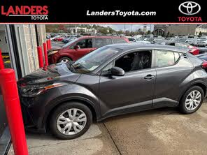 Toyota C-HR LE FWD