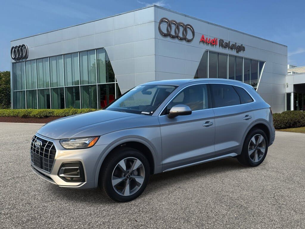 2022 Audi Q5 quattro Premium Plus 40 TFSI