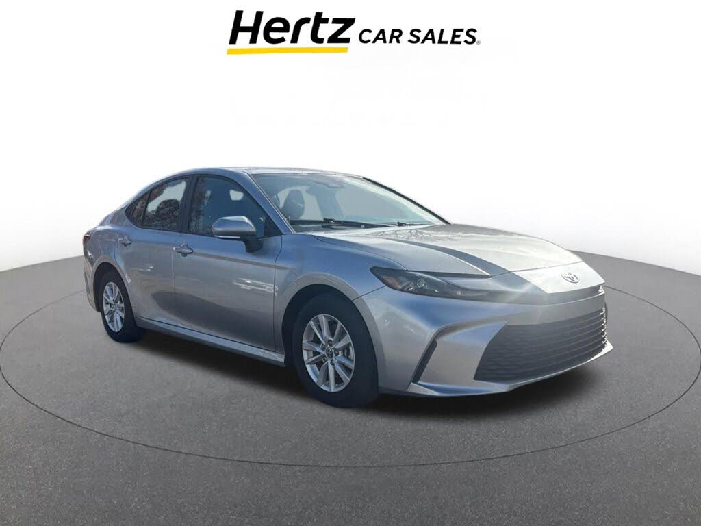 2025 Toyota Camry LE FWD