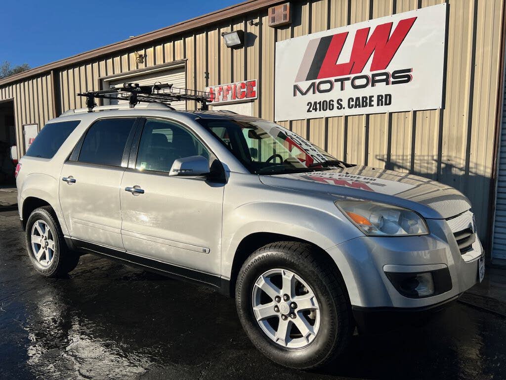 2010 Saturn Outlook XE