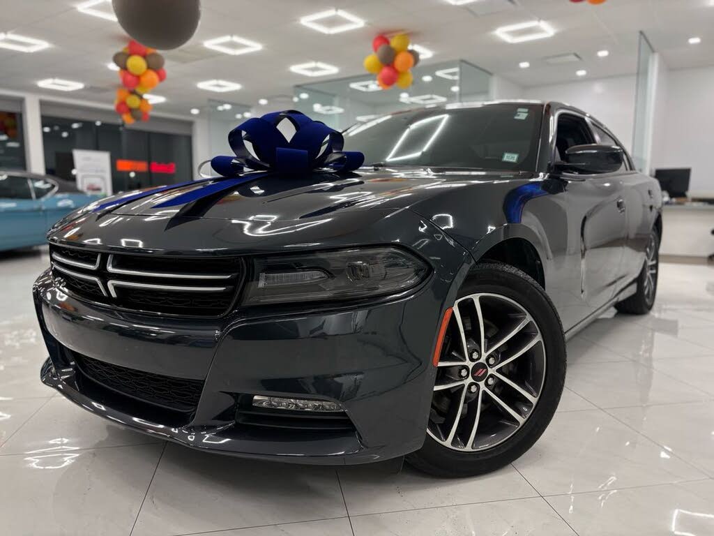 2019 Dodge Charger SXT AWD