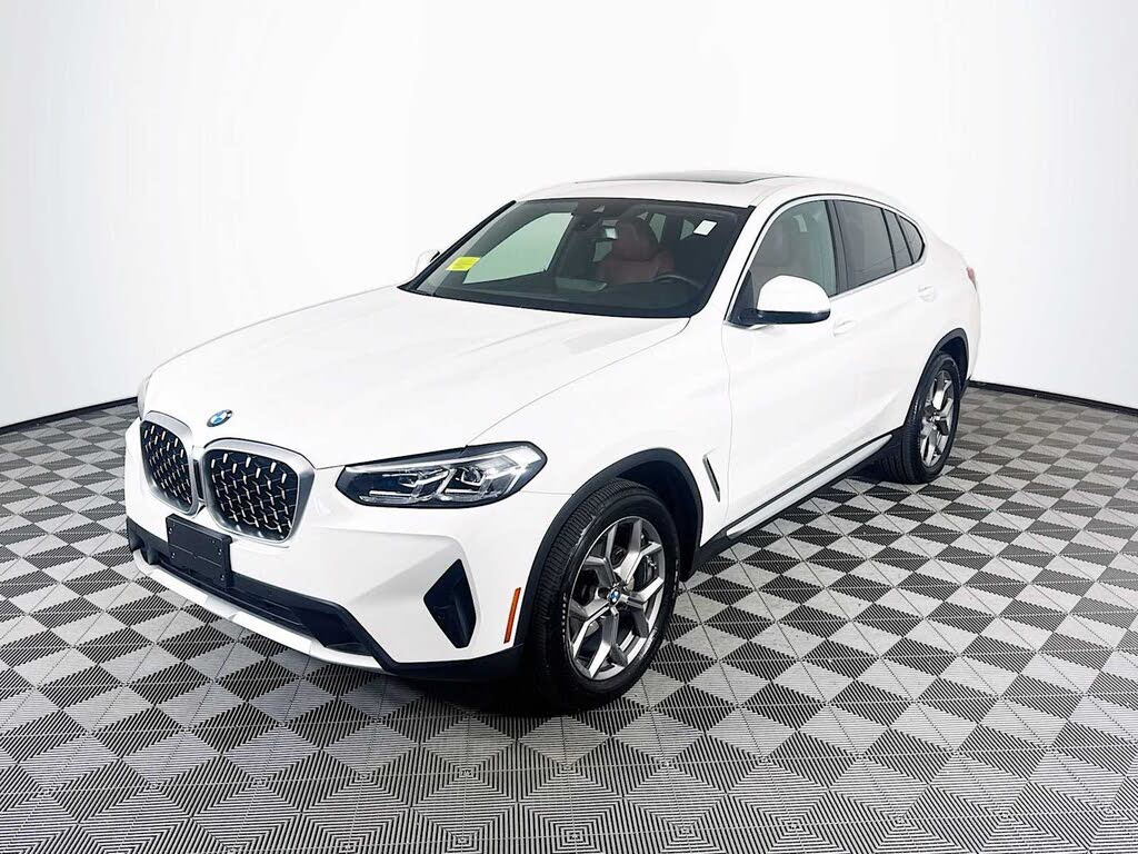 2022 BMW X4 xDrive30i AWD