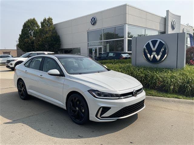 2025 Volkswagen Jetta SE FWD