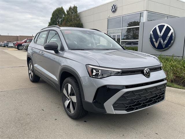 2025 Volkswagen Taos S 4Motion