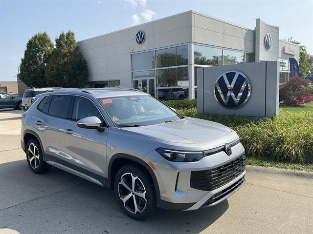 2025 Volkswagen Tiguan SE 4Motion