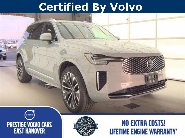 2025 Volvo XC90 B5 Plus Bright Theme 7-Passenger AWD